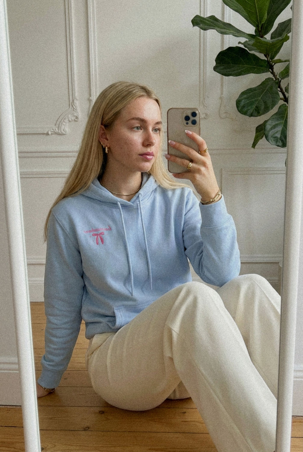 Businesswoman Heavyweight Cotton Relax Fit Hoodie